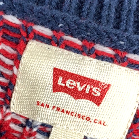 Levis Christmas Themed Sweatshirt Crew Neck Colorful Sweater Sizes L & XL NWT! - Picture 5 of 6